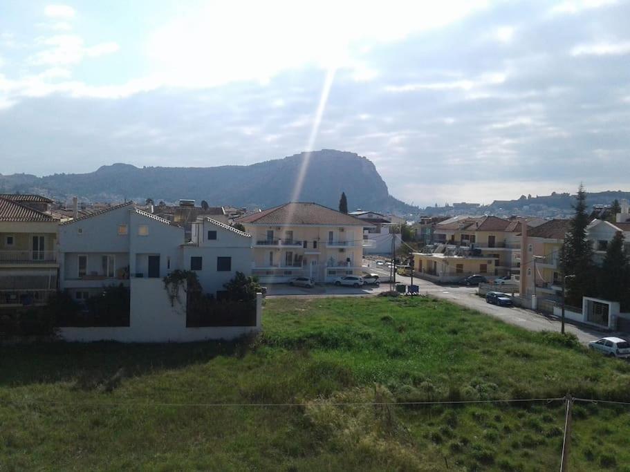 Appartement Καινούριο Σπίτι Σε Ήσυχη Τοποθεσία à Nauplie Extérieur photo