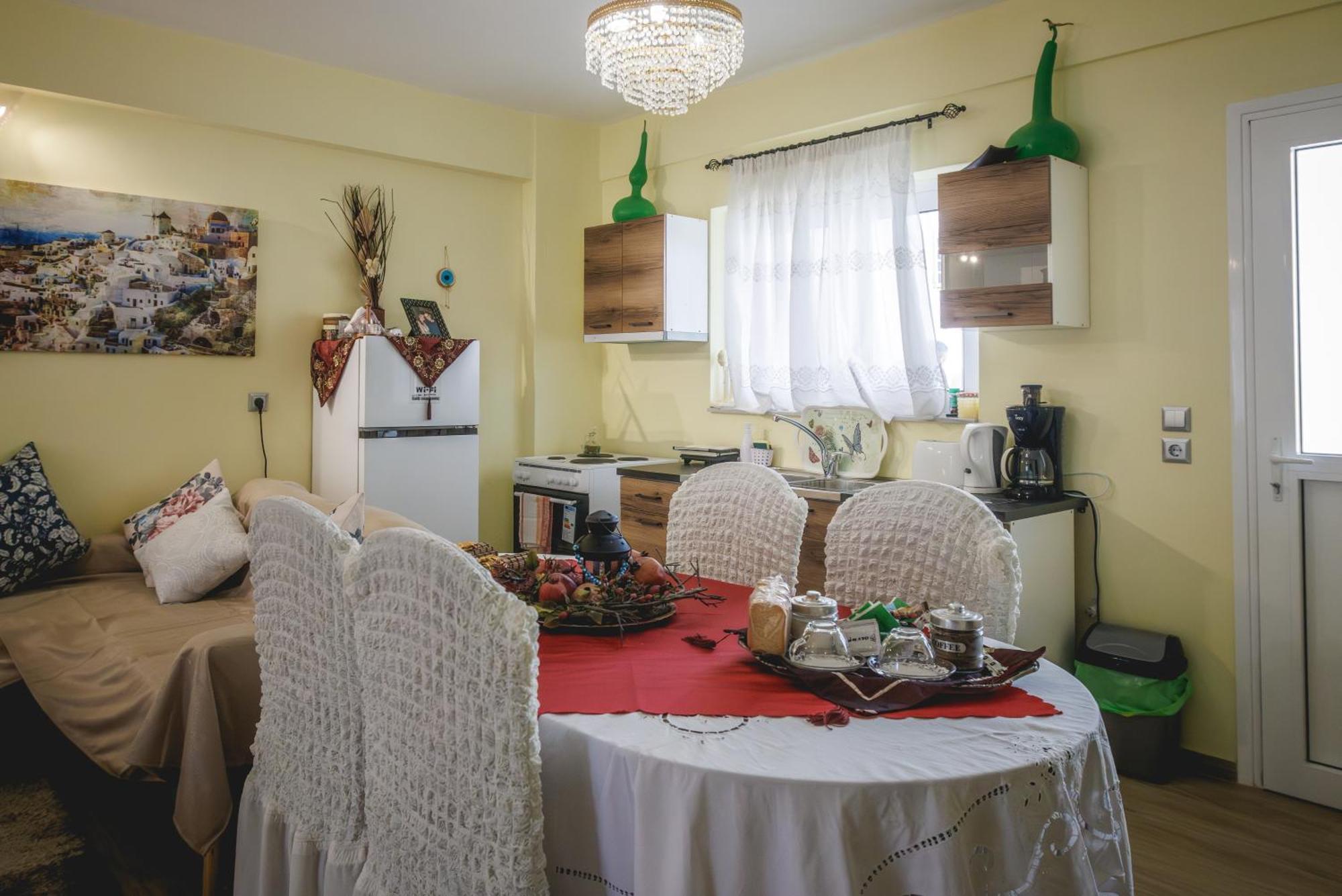 Appartement Καινούριο Σπίτι Σε Ήσυχη Τοποθεσία à Nauplie Extérieur photo